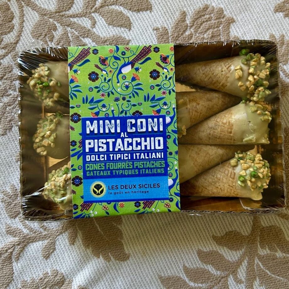 mini cones pistache